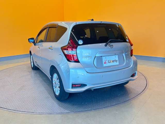 日産 ノート １．２ Ｅ－ＰＯＷＥＲ Ｘ H30年 (近畿) 99