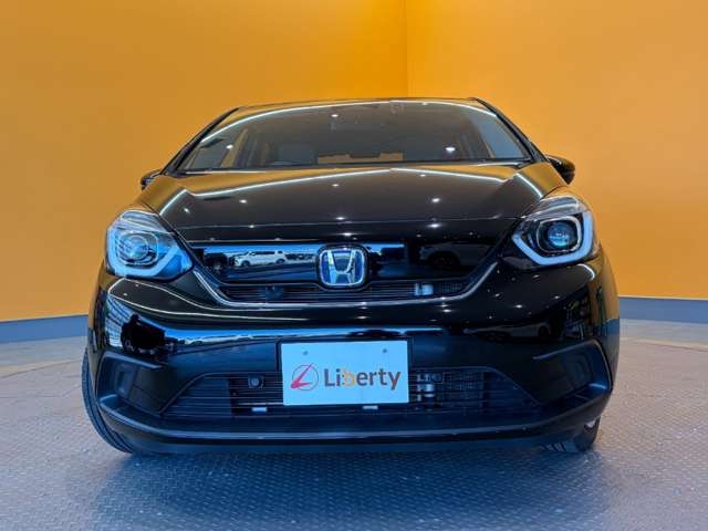 ホンダ フィット　ハイブリッド １．５ Ｅ：ＨＥＶ ホーム R4年 (近畿) 99
