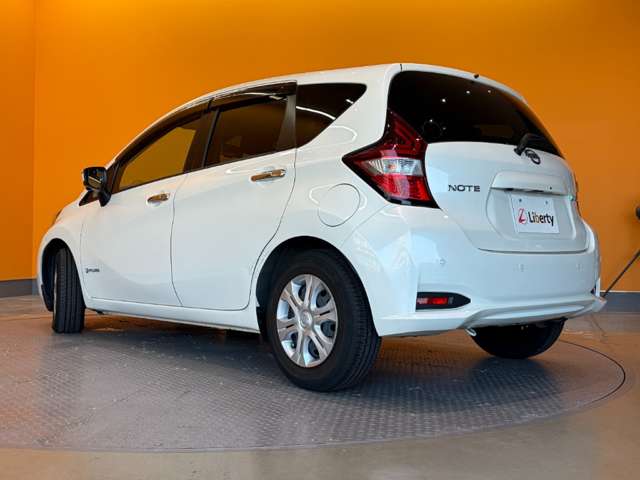 日産 ノート １．２ Ｅ－ＰＯＷＥＲ Ｘ H30年 (近畿) 99