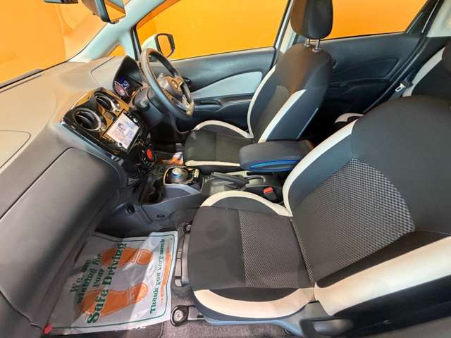 日産 ノート １．２ Ｅ－ＰＯＷＥＲ Ｘ H30年 (近畿) 99