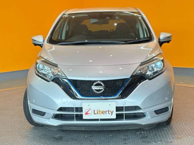 日産 ノート １．２ Ｅ－ＰＯＷＥＲ Ｘ H29年 (近畿) 99