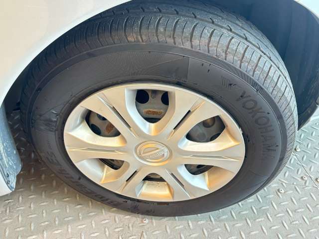 日産 ノート １．２ Ｅ－ＰＯＷＥＲ Ｘ H29年 (近畿) 99