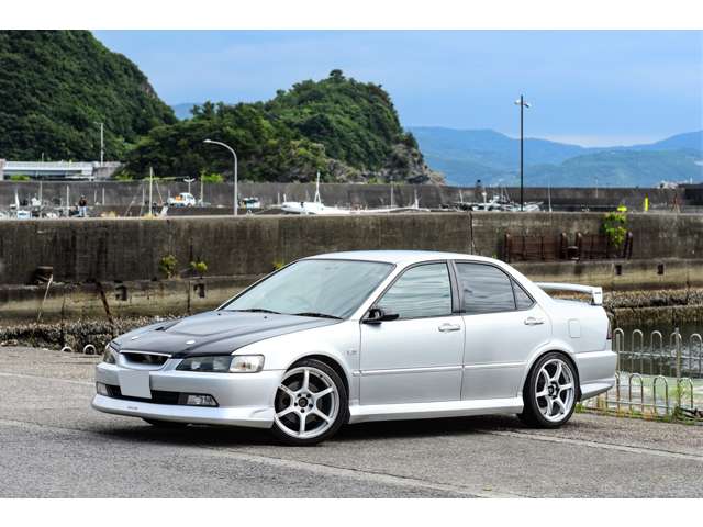 ホンダ アコード ２．０ ＳＩＲ－Ｔ H10年 (近畿) 99