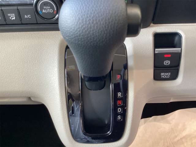 ホンダ Ｎ　ＢＯＸ ６６０ R8年 (近畿) 99
