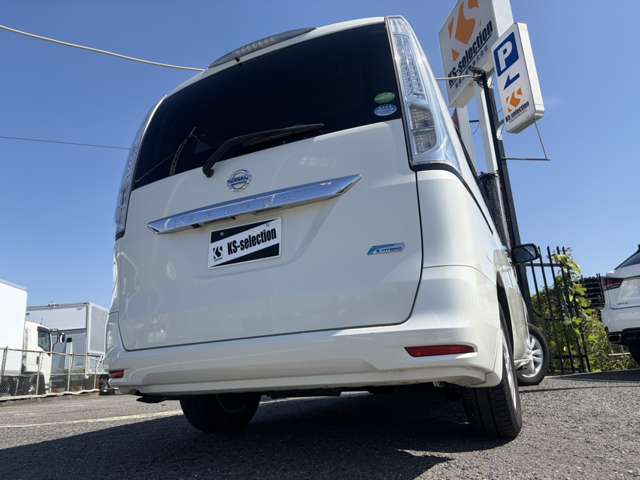 日産 セレナ ２．０ ２０Ｇ Ｓ－ＨＹＢＲＩＤ H25年 (近畿) 99