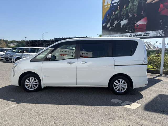 日産 セレナ ２．０ ２０Ｇ Ｓ－ＨＹＢＲＩＤ H25年 (近畿) 99