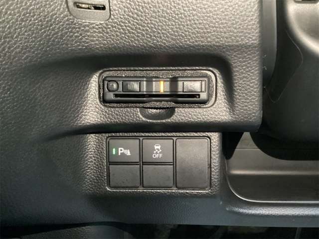ホンダ Ｎ　ＢＯＸ カスタム ６６０ Ｌ R5年 (近畿) 99