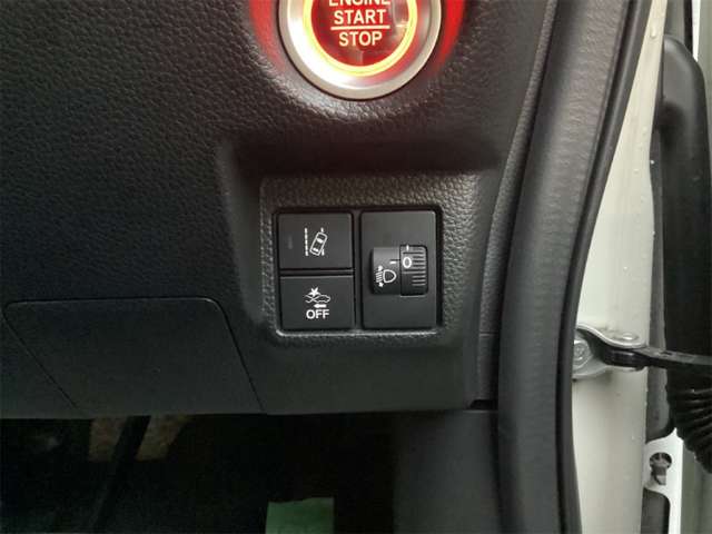 ホンダ Ｎ　ＢＯＸ カスタム ６６０ Ｌ R5年 (近畿) 99