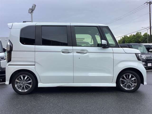 ホンダ Ｎ　ＢＯＸ カスタム ６６０ Ｌ R5年 (近畿) 99