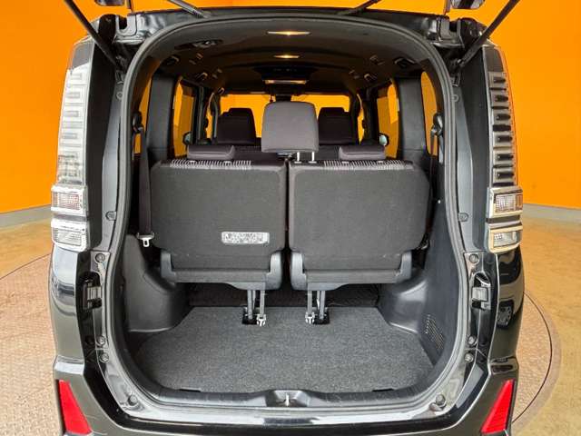 トヨタ ヴォクシー ２．０ ＺＳ H29年 (近畿) 99