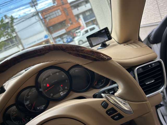 ポルシェ パナメーラ ４ ＰＤＫ ４ＷＤ H23年 (中国) 99