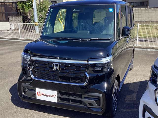 ホンダ Ｎ　ＢＯＸ カスタム ６６０ R8年 (四国) 99
