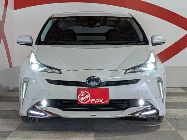 トヨタ プリウス １．８ Ｓ セーフティ プラスＩＩ Ｅ－ＦＯＵＲ ４ＷＤ R3年 (東北) 99
