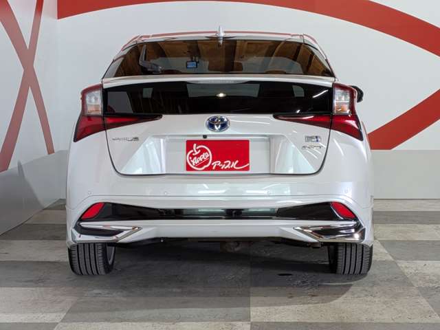 トヨタ プリウス １．８ Ｓ セーフティ プラスＩＩ Ｅ－ＦＯＵＲ ４ＷＤ R3年 (東北) 99