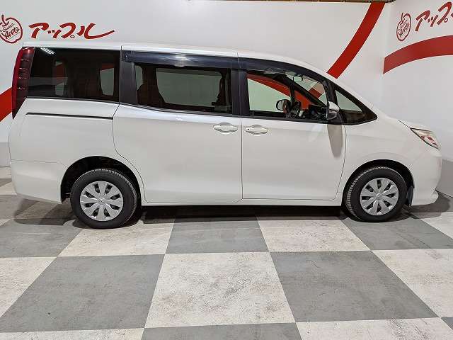 トヨタ ノア ２．０ Ｘ ４ＷＤ H29年 (東北) 99