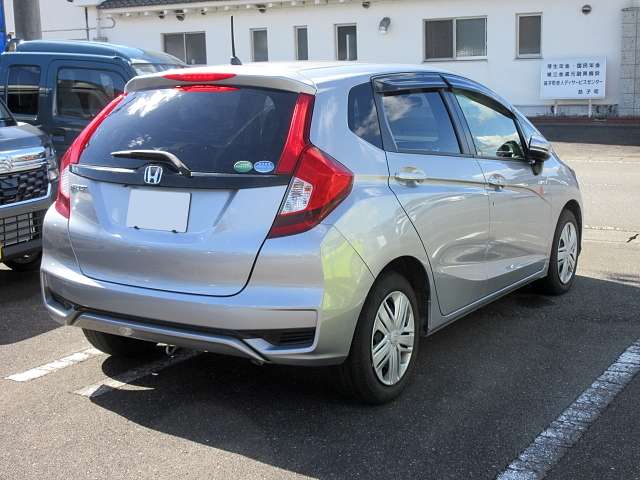 ホンダ フィット １．３ １３Ｇ Ｆ H29年 (関東) 99