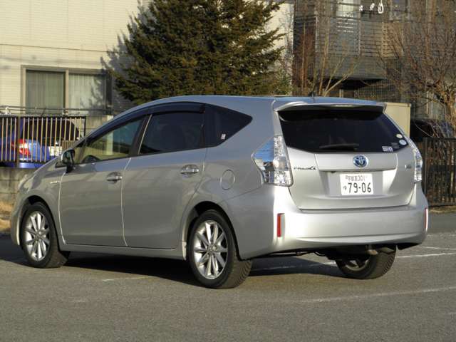 トヨタ プリウスΑ １．８ Ｇ H24年 (関東) 99