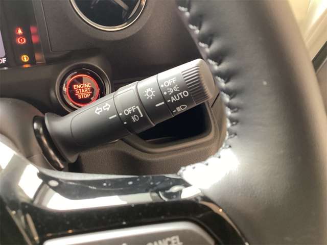 ホンダ Ｎ　ＢＯＸ カスタム ６６０ ブラック スタイル R8年 (近畿) 99