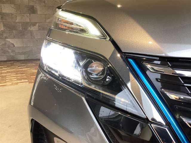 日産 セレナ １．２ Ｅ－ＰＯＷＥＲ ハイウェイスター Ｖ R2年 (近畿) 99