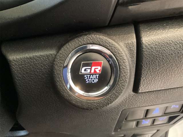 トヨタ ハイラックス ２．４ Ｚ ＧＲスポーツ ディーゼルターボ ４ＷＤ R5年 (近畿) 99