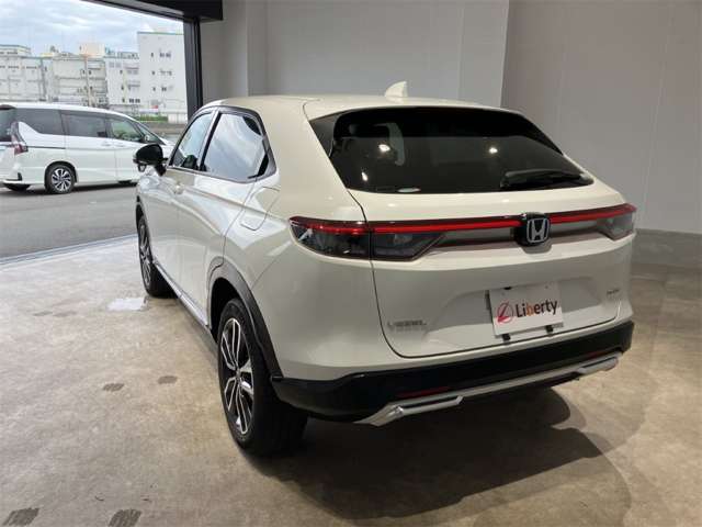 ホンダ ヴェゼル １．５ Ｅ：ＨＥＶ Ｚ R3年 (近畿) 99