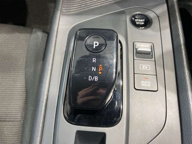 日産 ノート １．２ Ｓ R4年 (近畿) 99