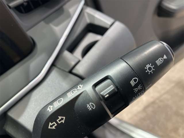 日産 ノート １．２ Ｘ R3年 (近畿) 99