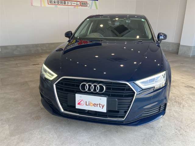 アウディ Ａ３　スポーツバック ３０　ＴＦＳＩ R1年 (近畿) 99