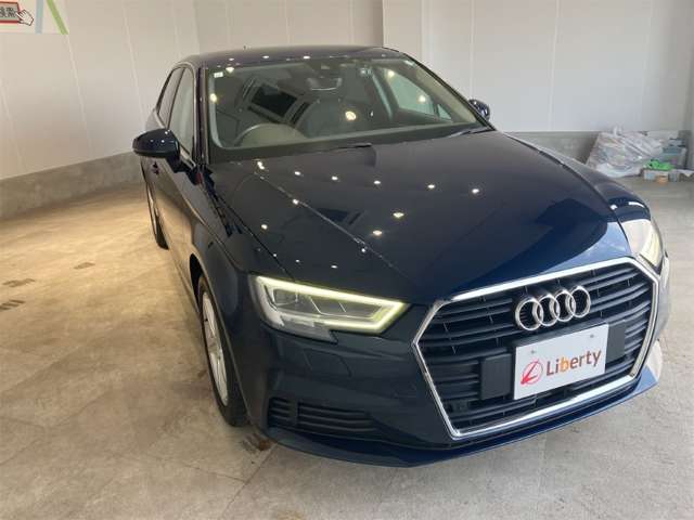 アウディ Ａ３　スポーツバック ３０　ＴＦＳＩ R1年 (近畿) 99