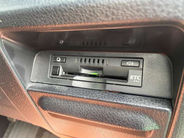 トヨタ ヴォクシー ２．０ ＺＳ 煌ＩＩ R2年 (近畿) 99