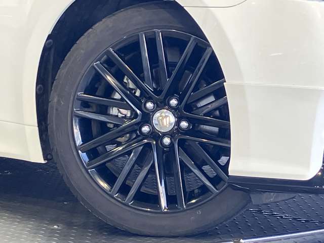 トヨタ クラウン　ハイブリッド ハイブリッド ２．５ Ｇ H29年 (近畿) 99
