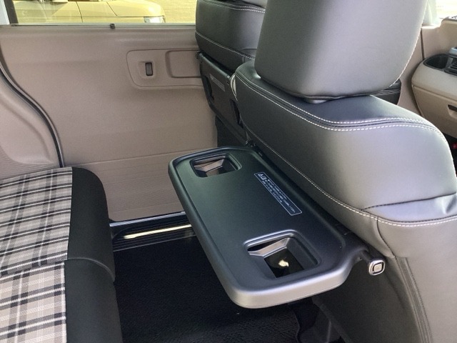 ホンダ Ｎ　ＢＯＸ ジョイ ６６０ ターボ ２トーン R8年 (近畿) 99