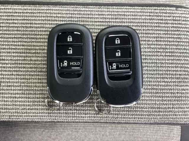 ホンダ Ｎ　ＢＯＸ ６６０ ファッションスタイル ２トーン R7年 (近畿) 99