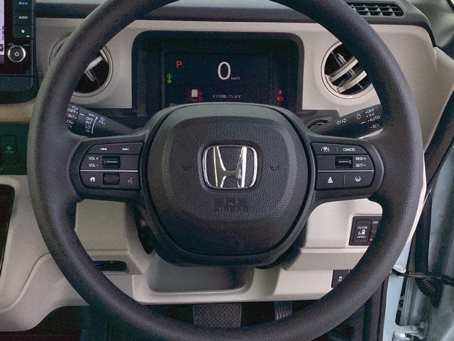 ホンダ Ｎ　ＢＯＸ ６６０ ファッションスタイル ２トーン R7年 (近畿) 99