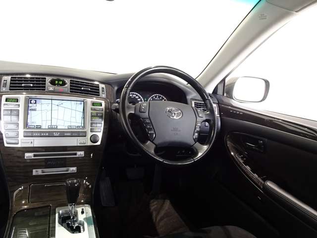 トヨタ クラウンマジェスタ ４．３ Ｃタイプ Ｉ－ＦＯＵＲ ４ＷＤ H17年 (関東) 99