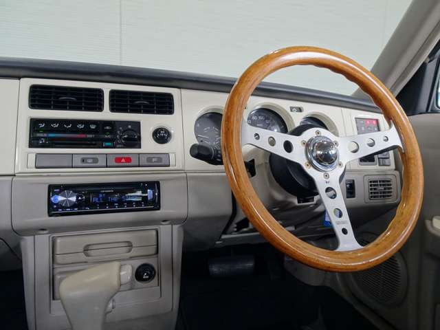 日産 ラシーン １．５ タイプＩＩ ４ＷＤ H7年 (関東) 99