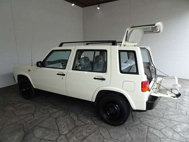 日産 ラシーン １．５ タイプＩＩ ４ＷＤ H7年 (関東) 99