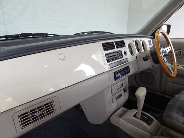 日産 ラシーン １．５ タイプＩＩ ４ＷＤ H7年 (関東) 99