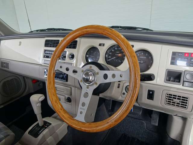 日産 ラシーン １．５ タイプＩＩ ４ＷＤ H7年 (関東) 99