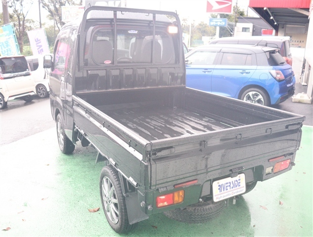 ダイハツ ハイゼットトラック ６６０ ジャンボ ３方開 ４ＷＤ H27年 (関東) 99