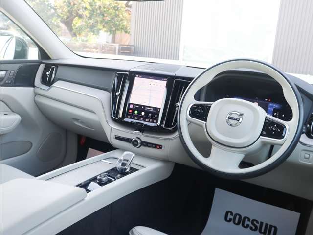 ボルボ ＸＣ６０ Ｂ５ ＡＷＤ インスクリプション ４ＷＤ R4年 (東海) 99