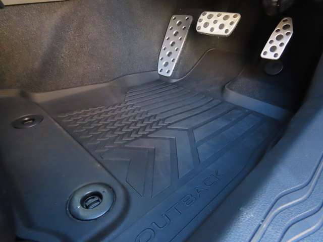 スバル レガシィアウトバック １．８ ３０ＴＨ アニバーサリー ４ＷＤ R7年 (東海) 99