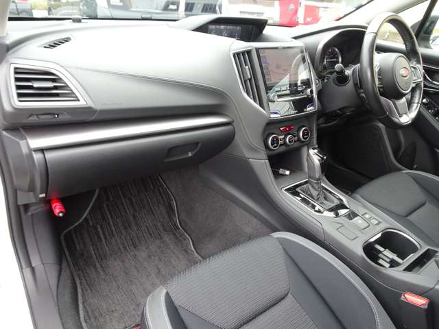 スバル インプレッサＧ４ ２．０ Ｉ－Ｓ アイサイト ４ＷＤ H29年 () 99