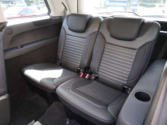 メルセデスベンツ ＧＬＳクラス ３５０ Ｄ ４マチック スポーツ ４ＷＤ H30年 () 99