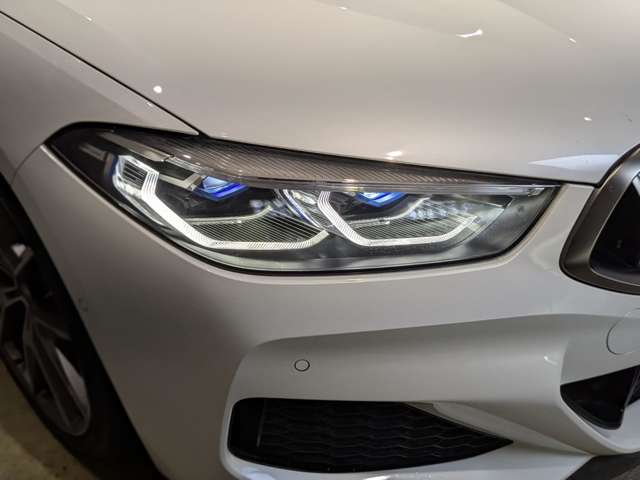 ＢＭＷ ８シリーズ Ｍ８５０Ｉ Ｘドライブ ４ＷＤ R1年 (関東) 99