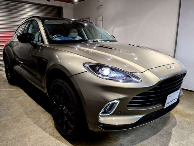 アストンマーティン ＤＢＸ ４．０ ４ＷＤ R3年 (関東) 99