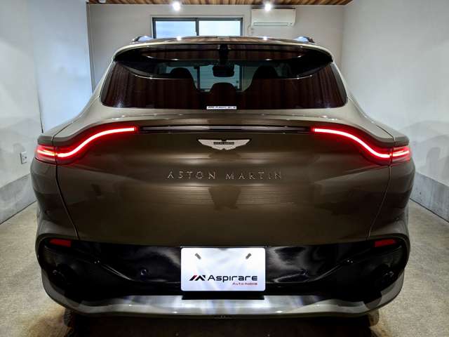 アストンマーティン ＤＢＸ ４．０ ４ＷＤ R3年 (関東) 99