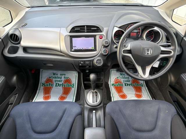 ホンダ フィット １．３ Ｇ ４ＷＤ H24年 () 99