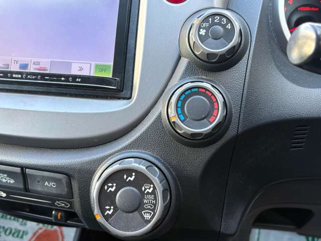 ホンダ フィット １．３ Ｇ ４ＷＤ H24年 () 99