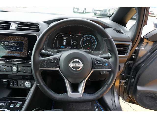 日産 リーフ Ｘ　Ｖセレクション R3年 (関東) 99